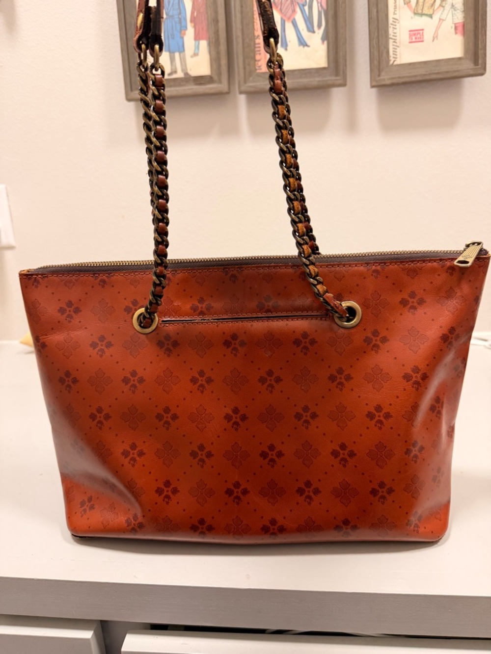 Gorgeous Patricia Nash Brown Chain-Handle Tote Bag in Burnt Orange - Picture 3 of 13